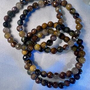 Faceted 🐅 Eye Beaded Bracelet